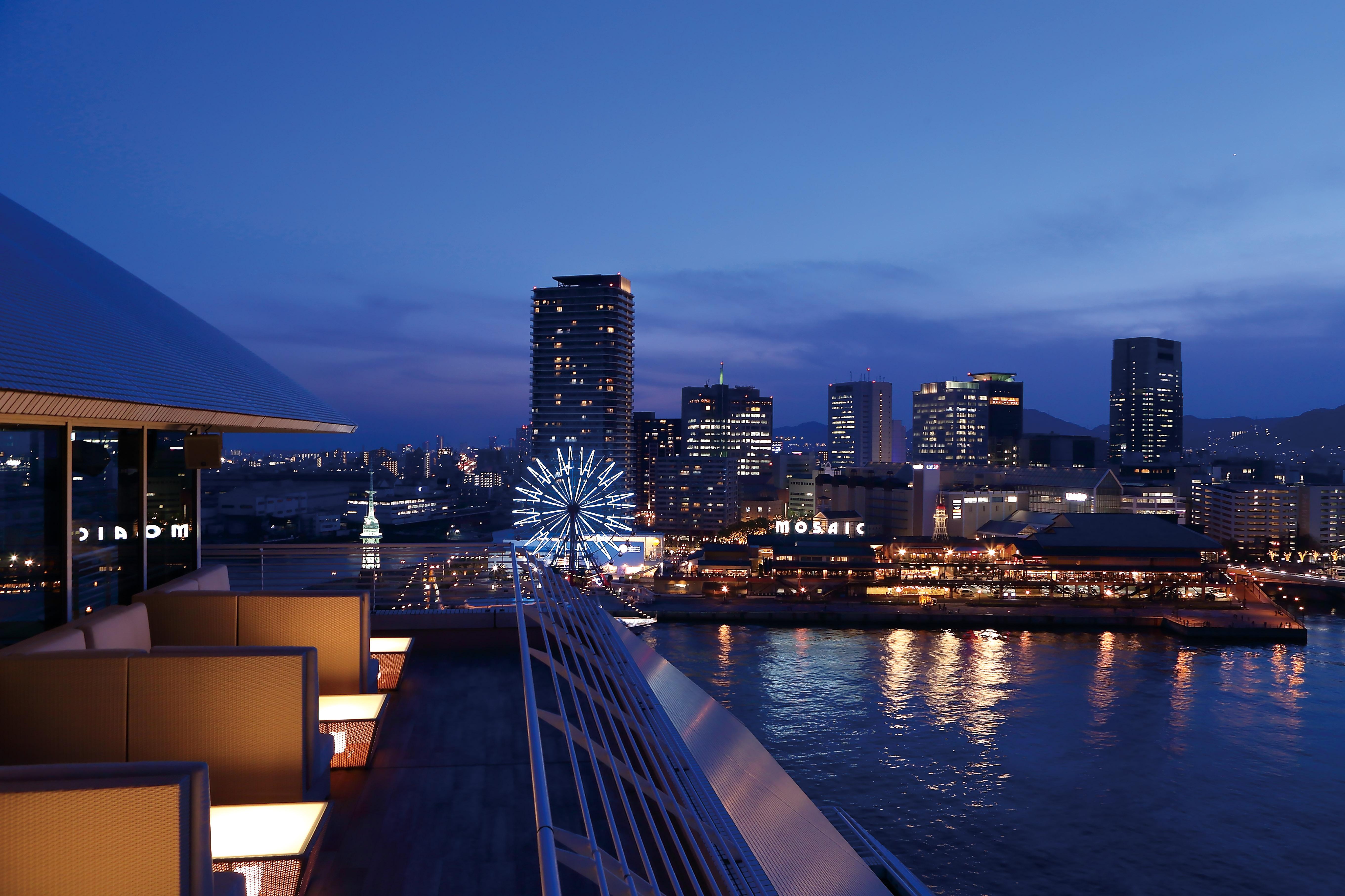 Kobe Meriken Park Oriental Hotel Exterior photo